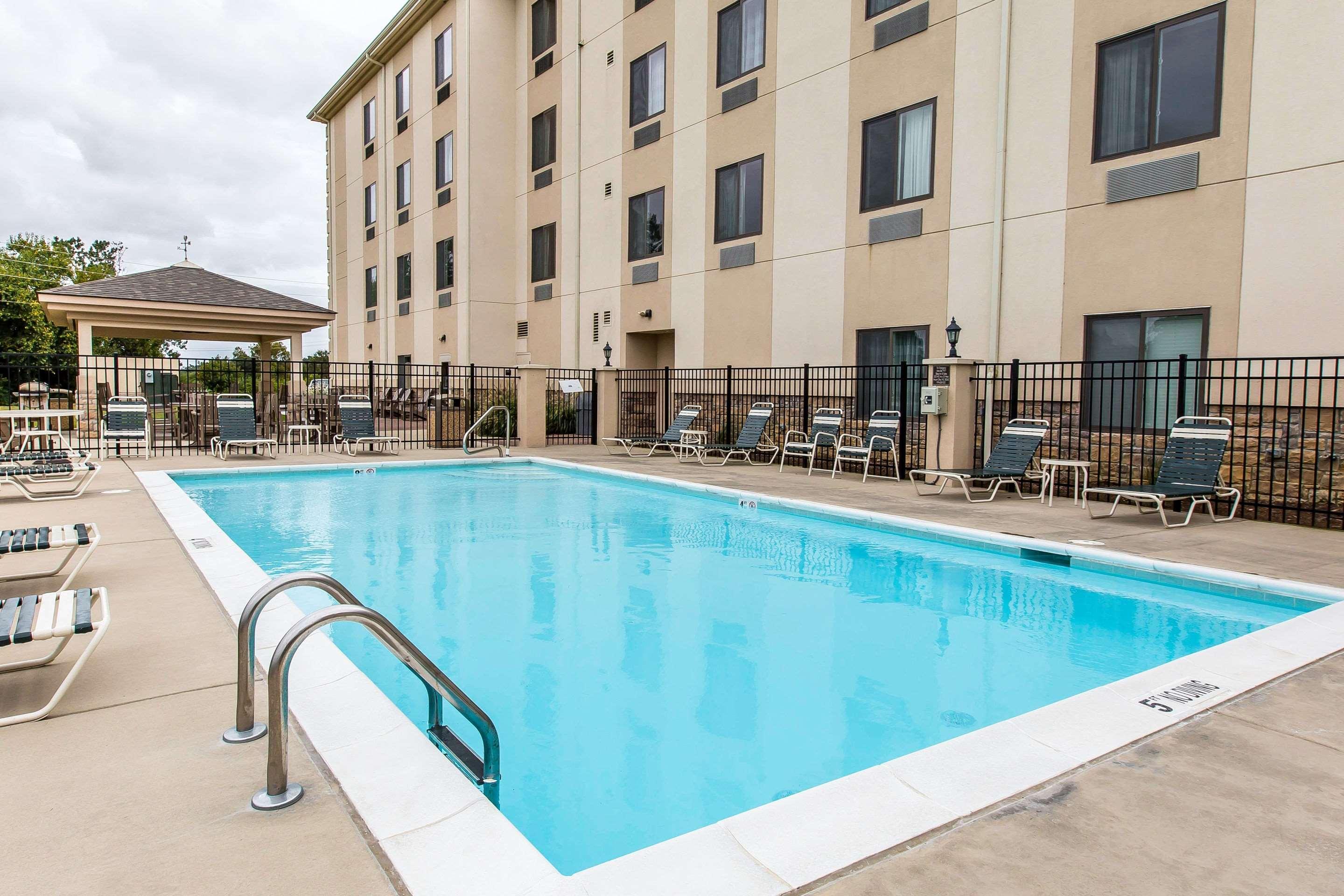 Sleep Inn & Suites Mount Olive North Exterior photo